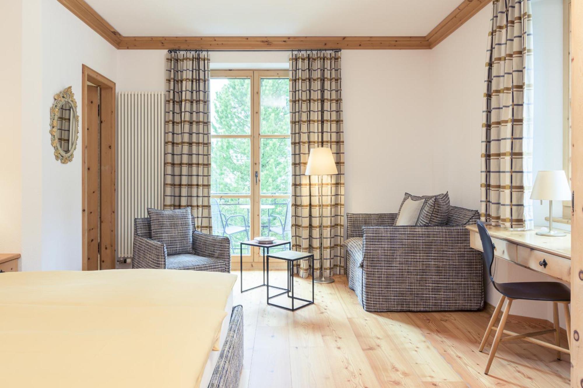 Hotel Privata Sils Maria Exterior photo